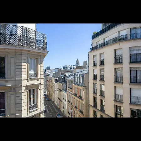 Elysees * Paris